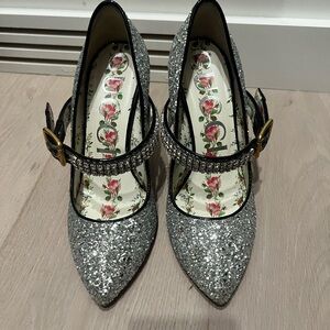 GUCCi Silver Glitter Women's Shoes